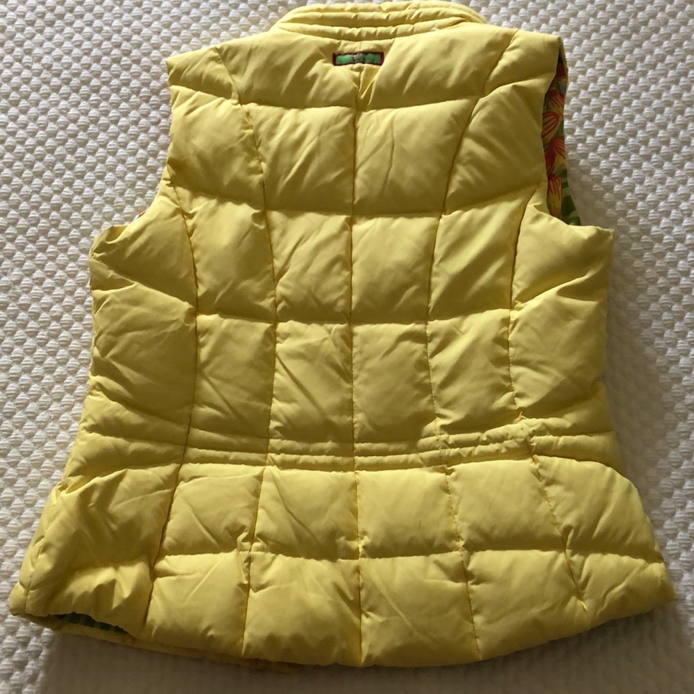 Vest - Picture 5 of 5